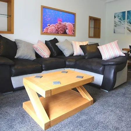 The Oceanic Luxury Hotel 4*