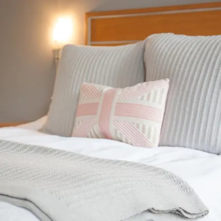 Hotel The Oceanic Luxury 4*