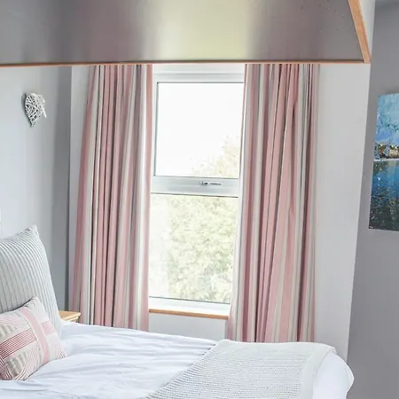 The Oceanic Luxury Falmouth